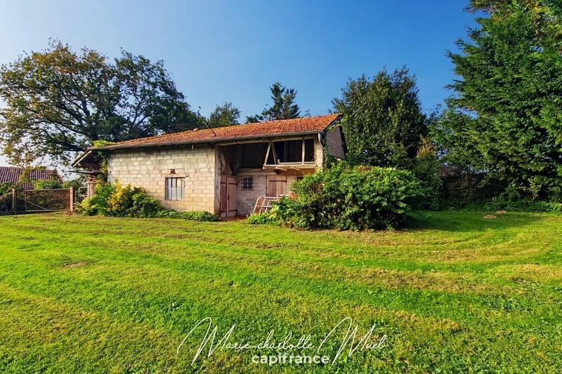 Propriété - 224 m² - 8 pièces