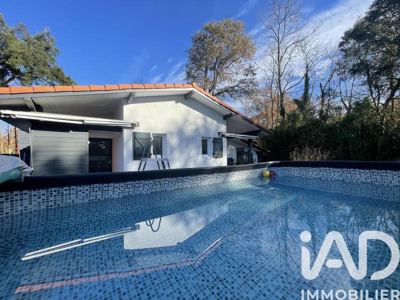 Maison - 87 m² - 5 pièces