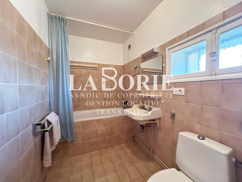 Mas - 179 m² - 7 pièces