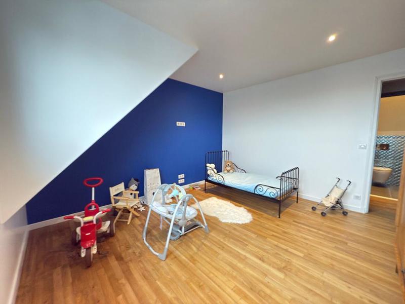 Maison - 146 m² - 7 pièces