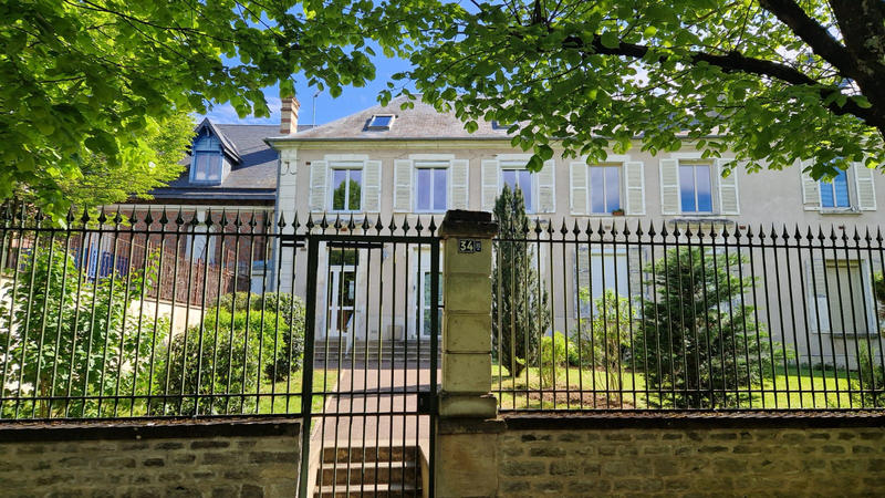 Appartement - 96 m² - 3 pièces