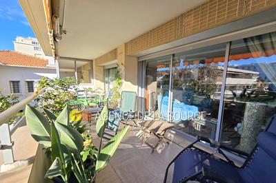 Appartement - 91 m² - 3 pièces