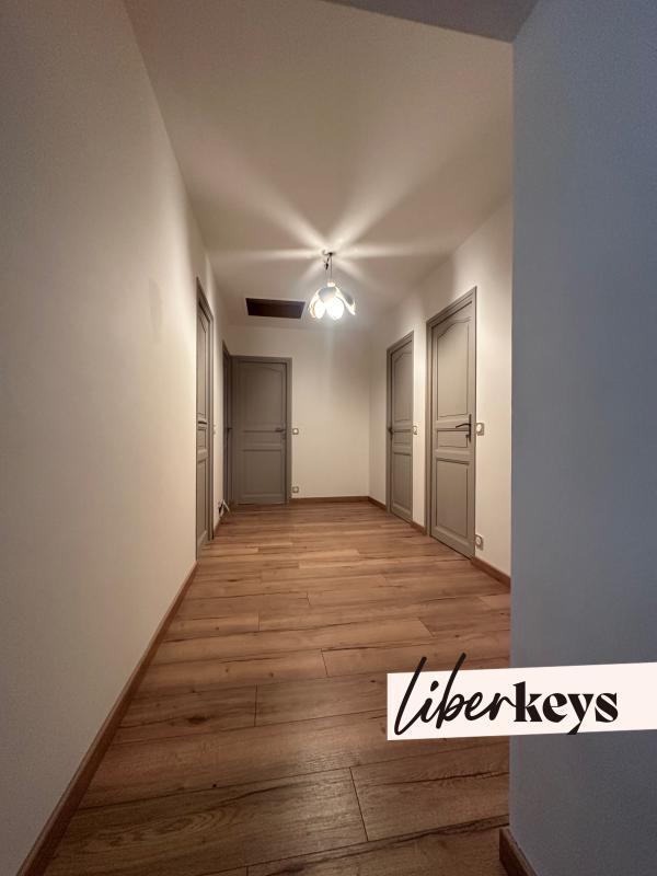 Maison d'architecte - 209 m² - 7 pièces