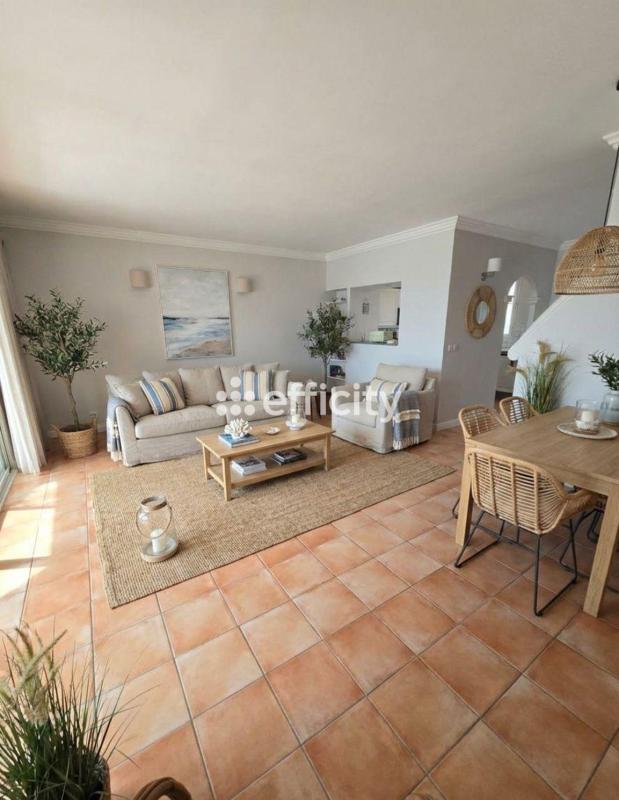 Villa - 82 m² - 5 pièces