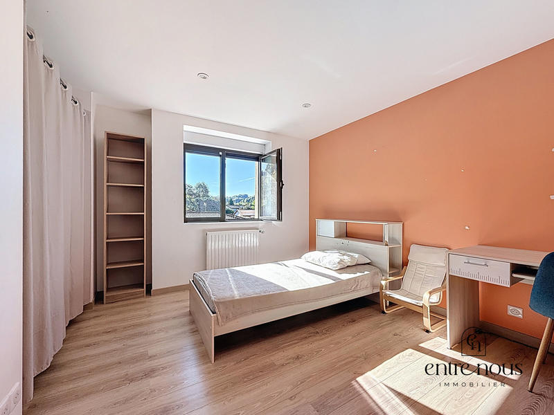 Maison - 145 m² - 5 pièces