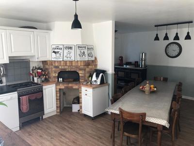 Maison - 251 m² - 10 pièces