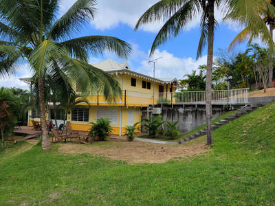 Villa - 96 m² - 5 pièces