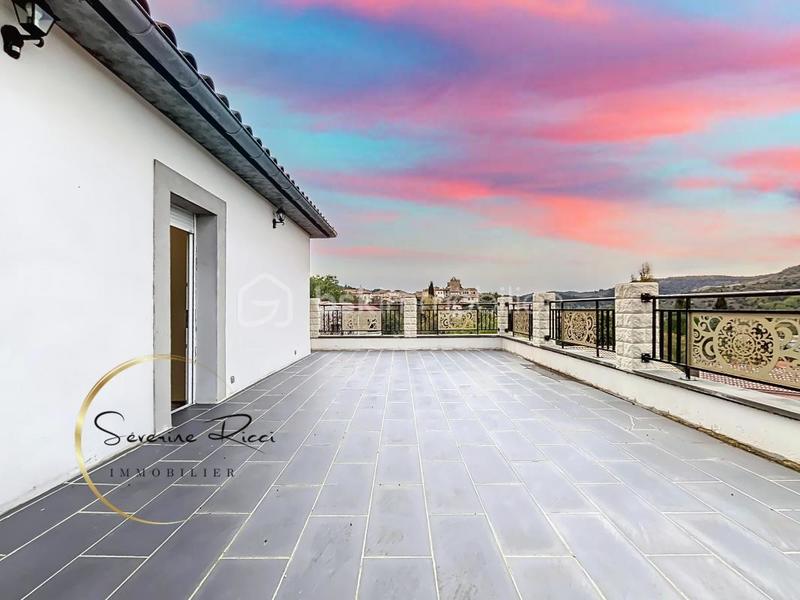 Maison - 145 m² - 7 pièces