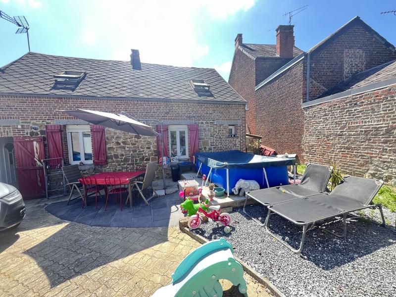 Maison - 80 m² - 5 pièces