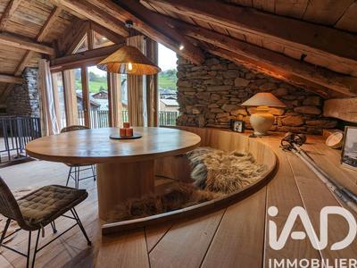 Maison - 135 m² - 6 pièces