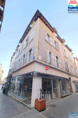 Maison - 380 m² - 14 pièces