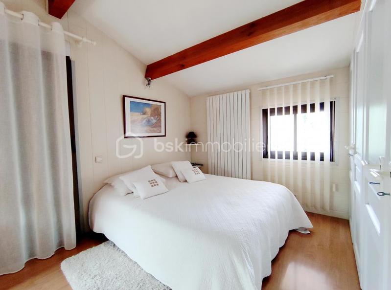 Villa - 204 m² - 6 pièces