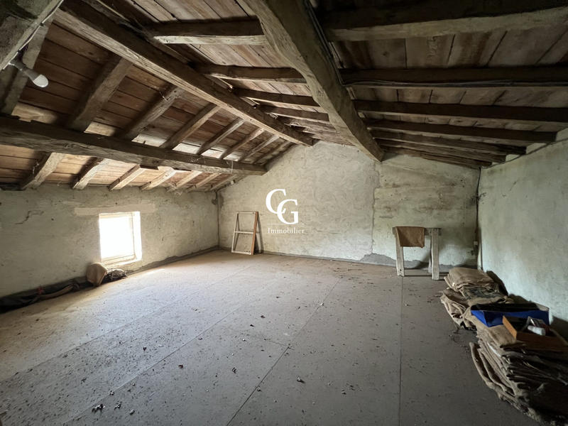 Maison ancienne - 110 m² - 4 pièces