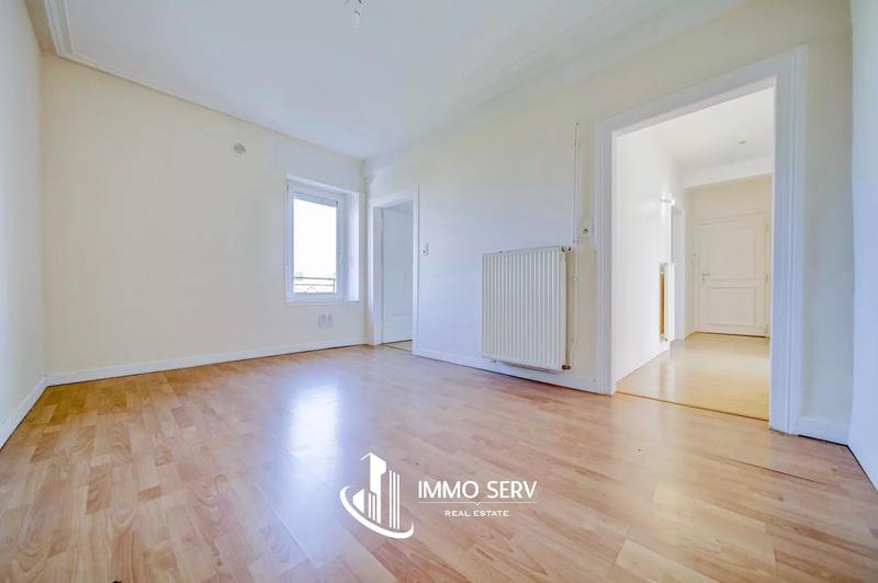 Appartement - 84 m² - 4 pièces