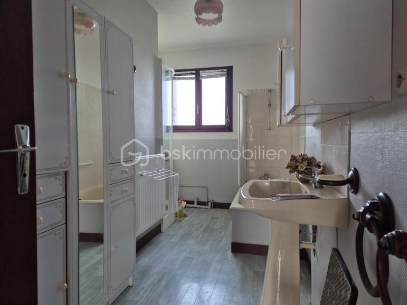 Maison - 117 m² - 5 pièces