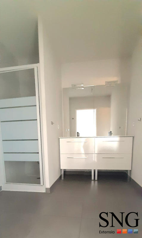 Appartement - 76 m² - 4 pièces