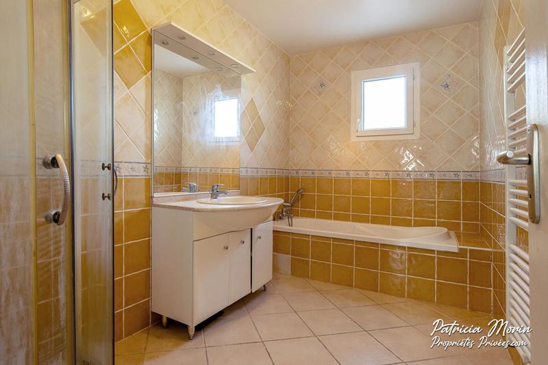 Maison - 112 m² - 4 pièces