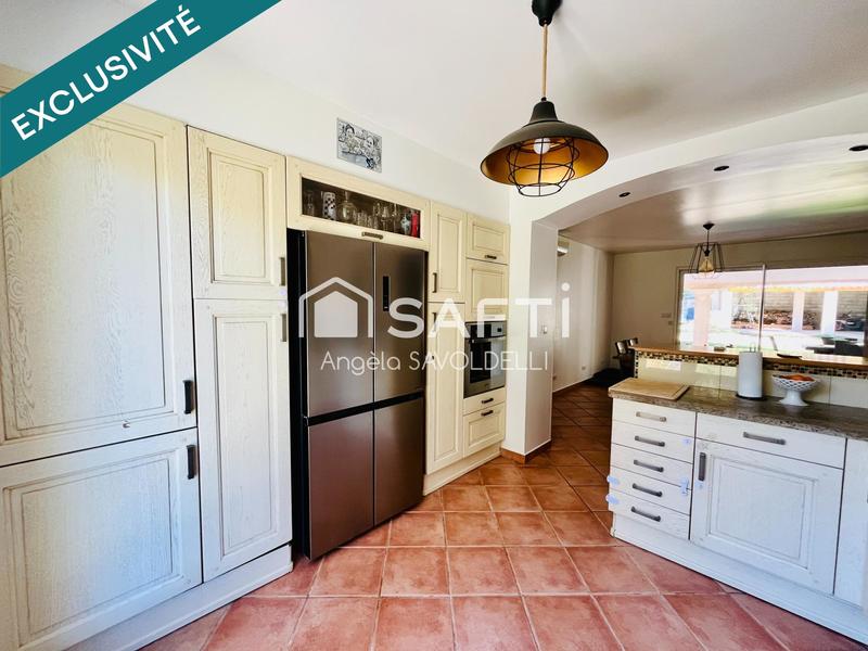 Maison - 95 m² - 4 pièces