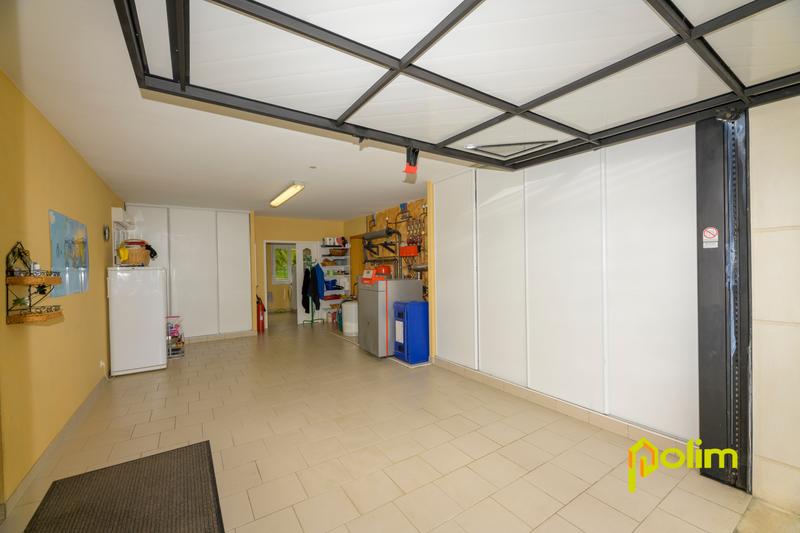 Maison - 186 m² - 6 pièces