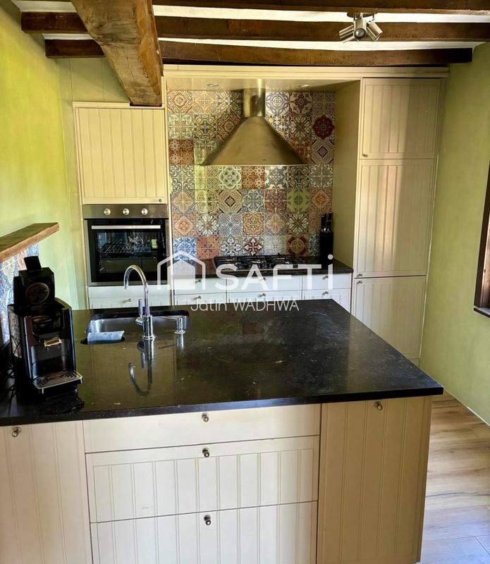 Maison - 138 m² - 6 pièces