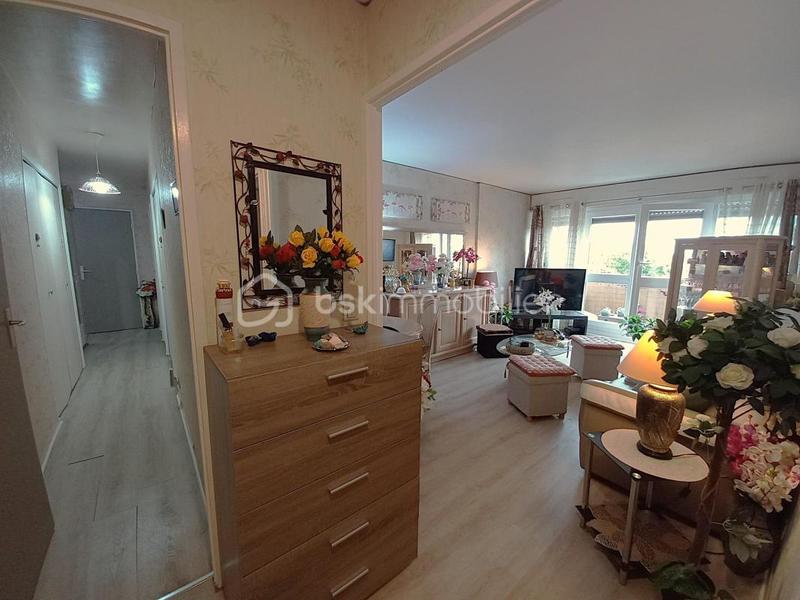 Appartement - 82 m² - 4 pièces