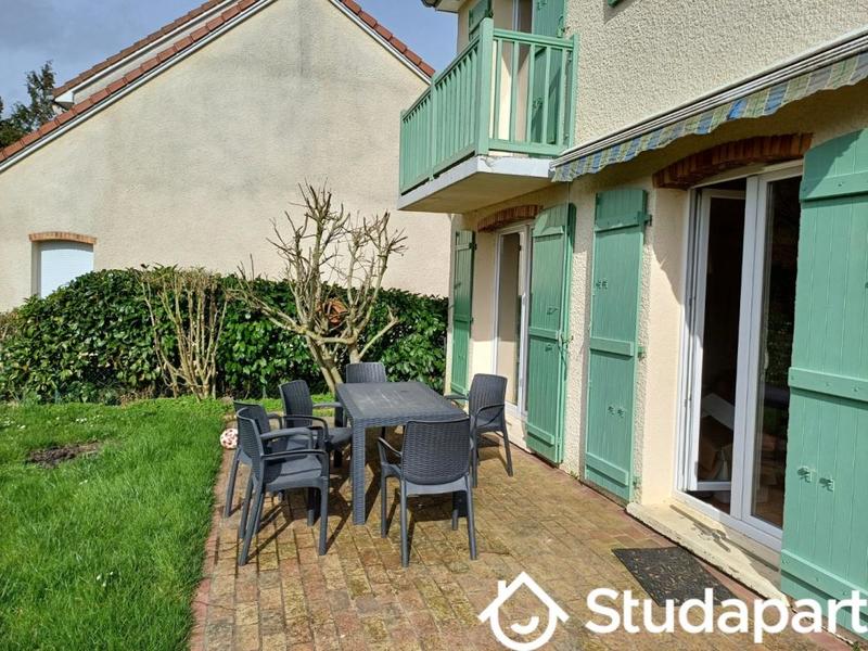 Chambre - 12 m² - 1 pièce