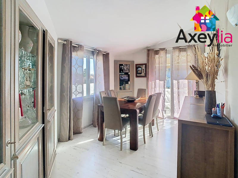 Maison - 118 m² - 5 pièces