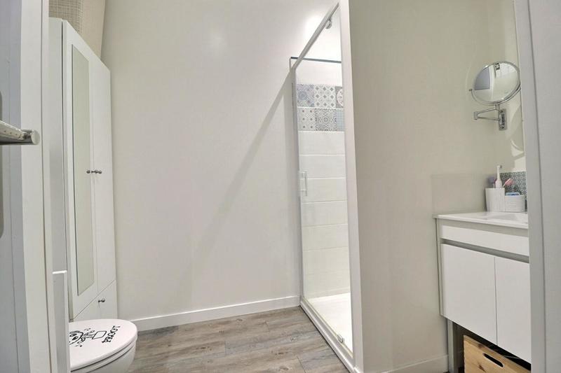 Immeuble - 150 m² - 9 pièces