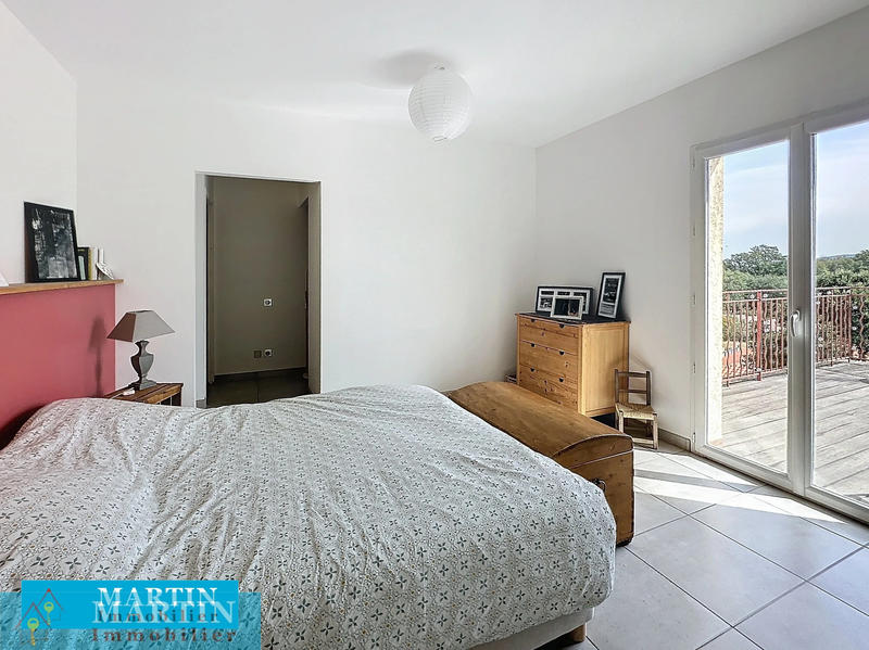 Villa - 325 m² - 10 pièces