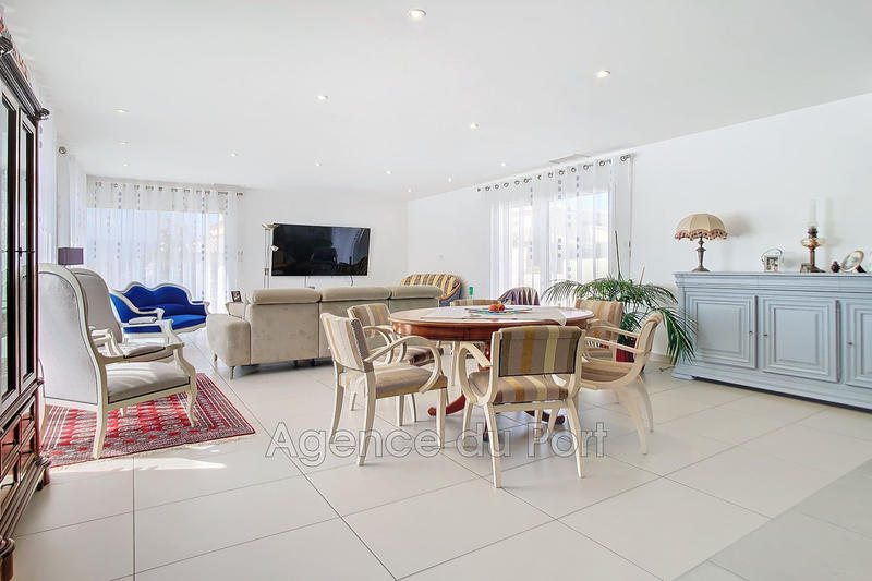 Villa - 131 m² - 5 pièces