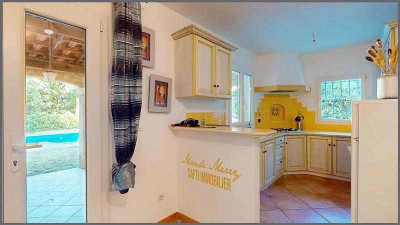 Villa - 160 m² - 8 pièces