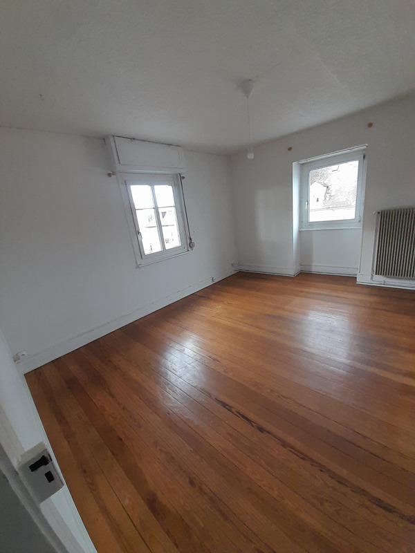 Appartement ancien - 95 m² - 4 pièces