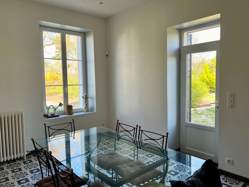 Demeure - 274 m² - 11 pièces