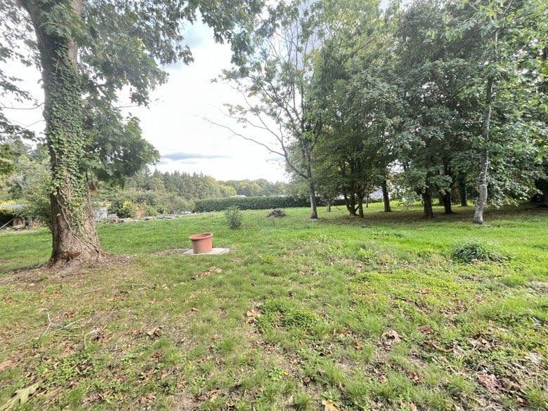 Maison traditionnelle - 211 m² - 7 pièces