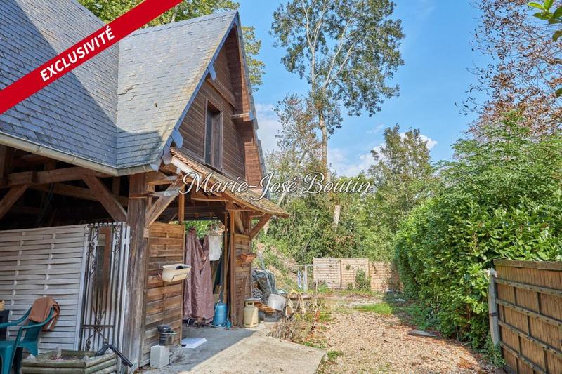 Maison - 280 m² - 13 pièces