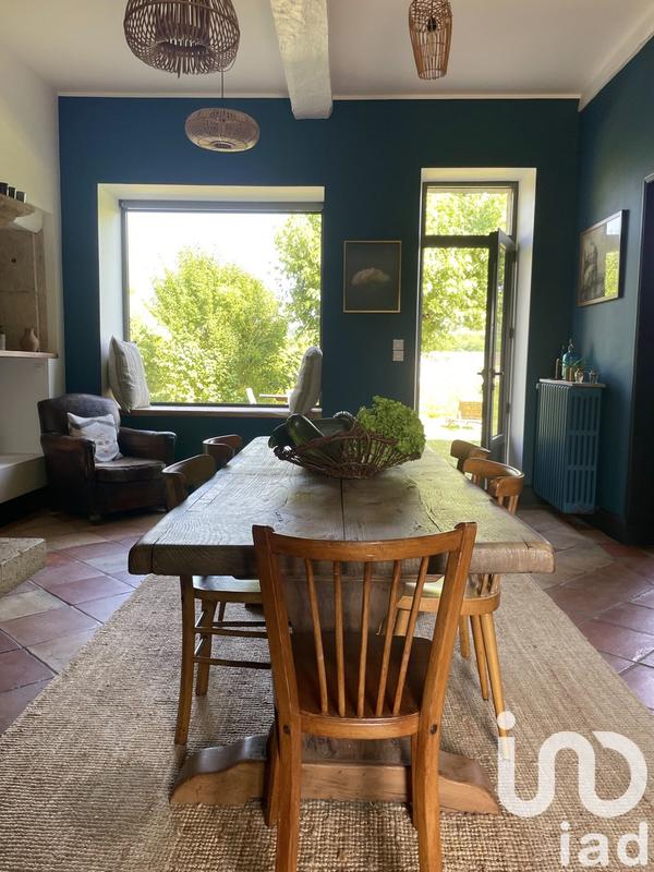 Maison - 409 m² - 8 pièces