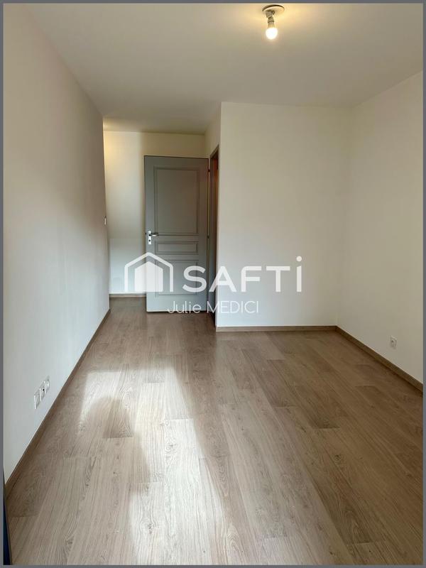 Appartement - 93 m² - 4 pièces