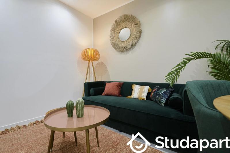 Chambre - 11 m² - 1 pièce