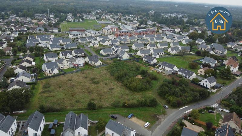 Terrain de lotissements - 553 m²