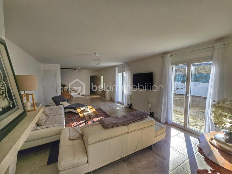 Corps de ferme - 186 m² - 7 pièces