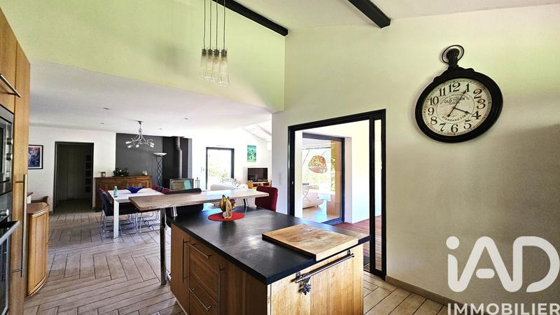 Maison de maîtres - 199 m² - 7 pièces