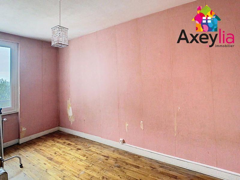 Appartement - 82 m² - 5 pièces