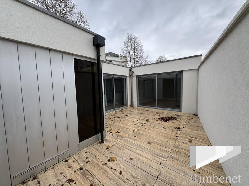 Local d'activités - 260 m²