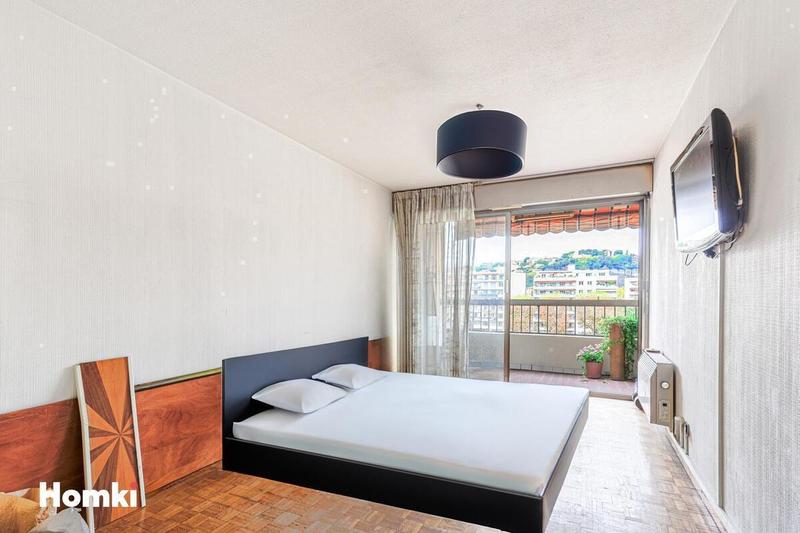 Appartement - 94 m² - 4 pièces