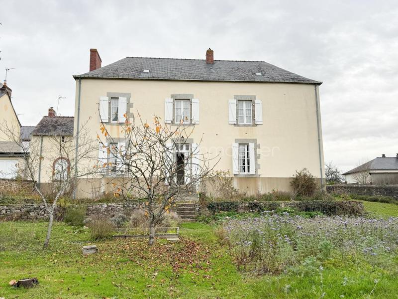 Maison de ville - 191 m² - 8 pièces