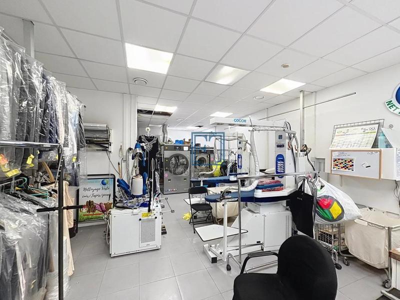 Divers - 50 m² - 1 pièce