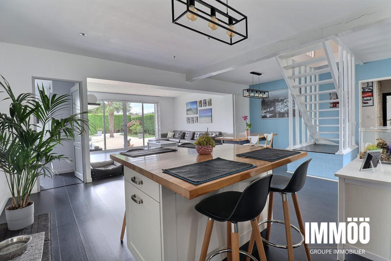 Maison - 138 m² - 5 pièces