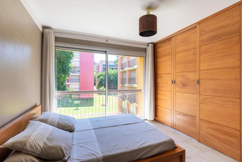 Appartement - 100 m² - 5 pièces