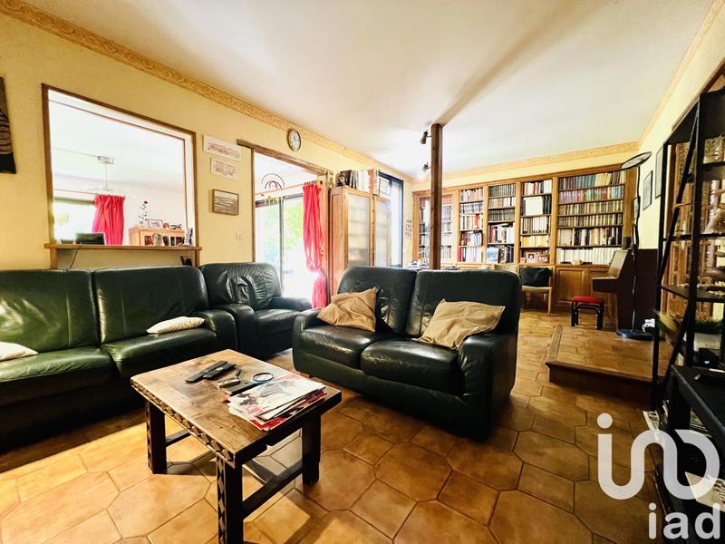 Maison - 180 m² - 7 pièces