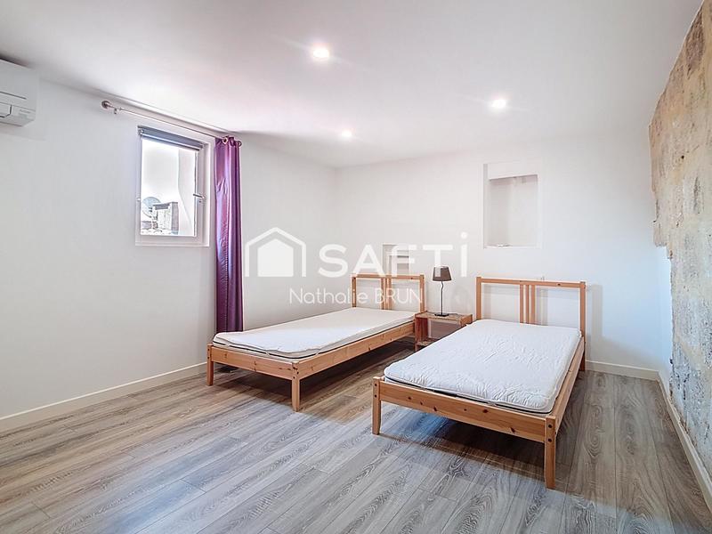 Maison - 180 m² - 6 pièces